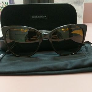 Dolce & Gabbana 4156 Polarized Sunglasses